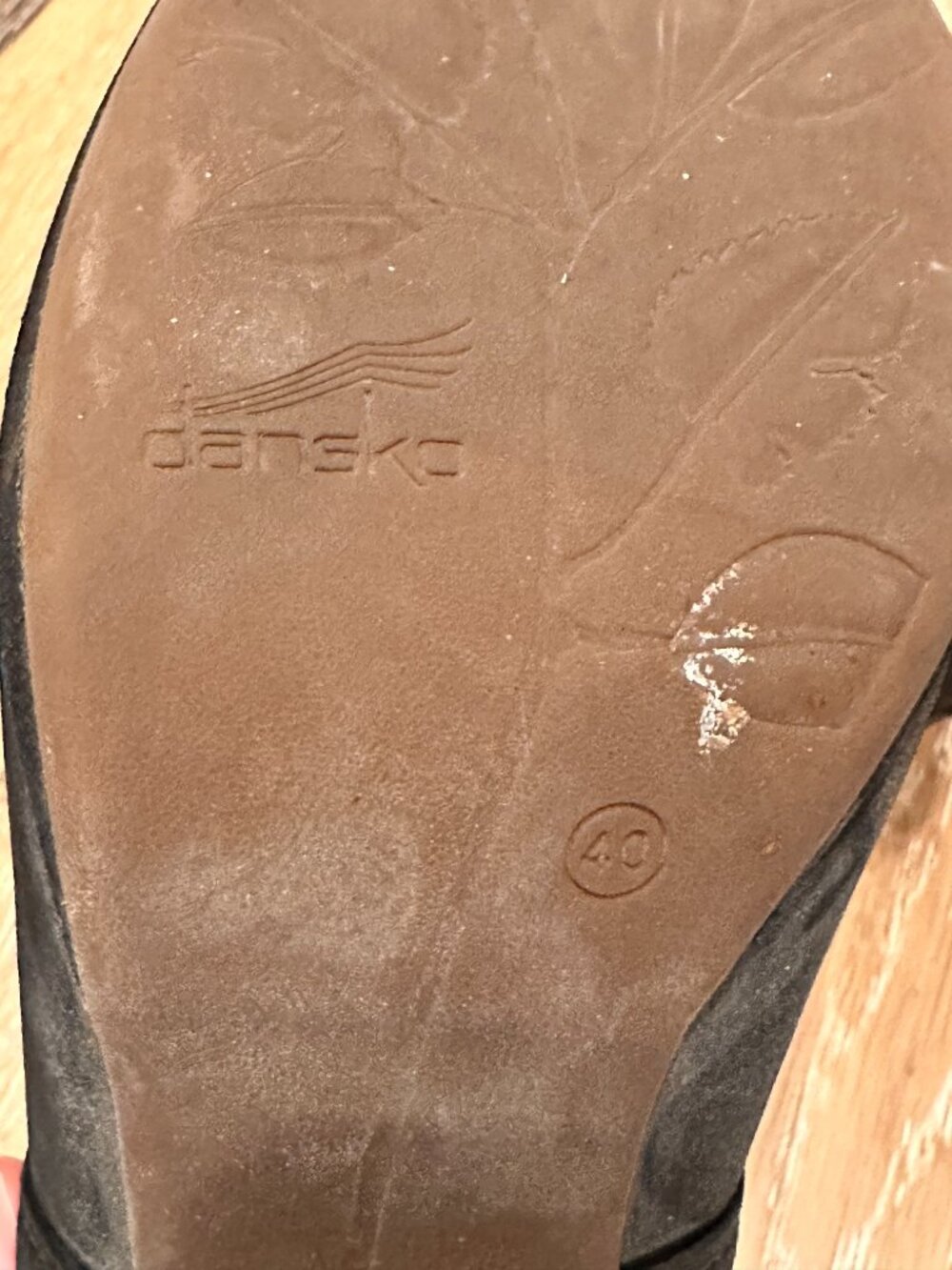 Dansko Minette Comfort Black Leather Ankle Strap Heels sz 40 - Picture 6 of 6